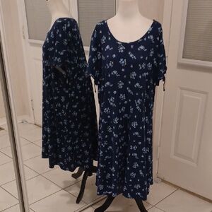 4/$80 Floral Blue Dress - Size 2X